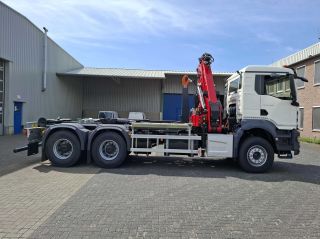 STOCK TGS 33 480 6x4 BL CH 601793153 Foto voertuig 3